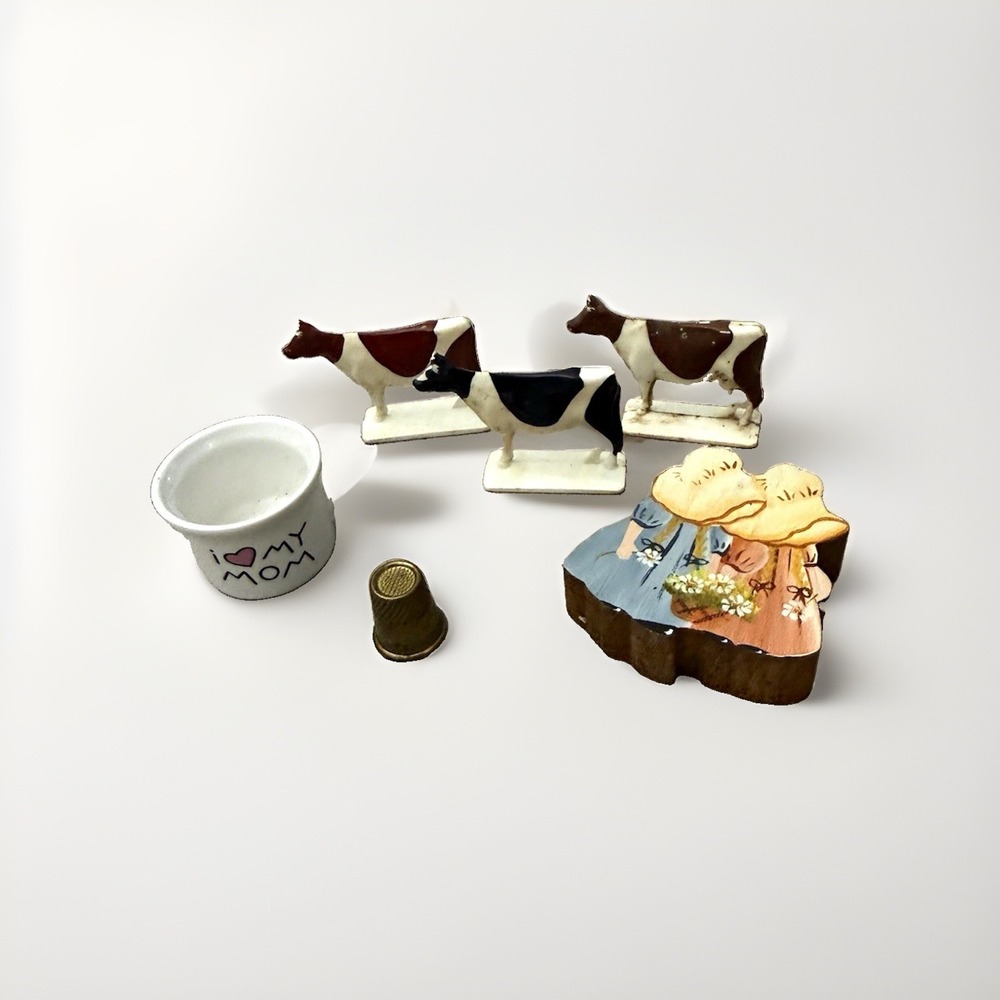 Vintage Trinket Lot Cow Mini Cup Thimble Colonial Kid Wood Shelf Sitter